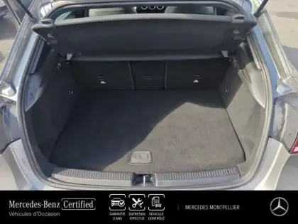 Photo 14 Mercedes Classe A  250 e 160+102ch Style Line 8G-DCT