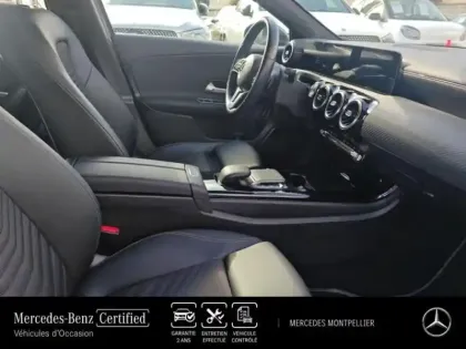 Photo 10 Mercedes Classe A  250 e 160+102ch Style Line 8G-DCT