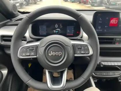 Photo 6 Jeep Avenger Gén. I Ph1 Upland 5