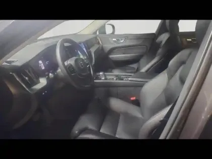 Photo 23 Volvo XC60  T6 Hybride Rechargeable 253 + 145ch Plus Style Chrome Geartronic 8 AWD