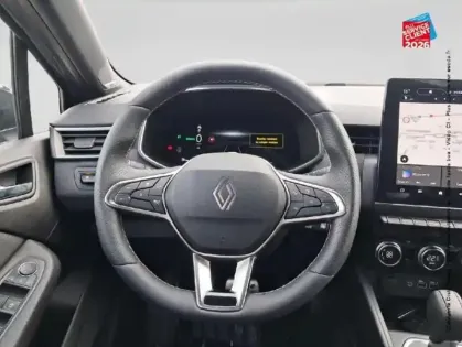 Photo 11 Renault Clio  1.6 E-Tech 145ch full hybrid esprit Alpine - 24