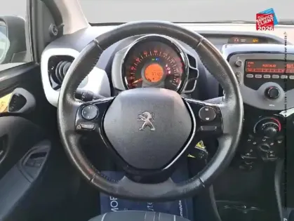 Photo 11 Peugeot 108  VTi 72 Style 5p