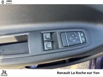 Photo 13 Renault Zoé Zoe E-Tech Life charge normale R110 - 21