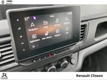 Photo 11 Renault Trafic  Combi Grand 2.0 Blue dCi 150ch Evolution 9 places + Navigation + Caméra