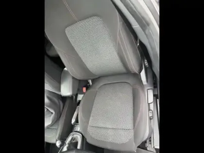 Photo 13 Ford Puma  1.0 Flexifuel 125ch S&S mHEV ST-Line