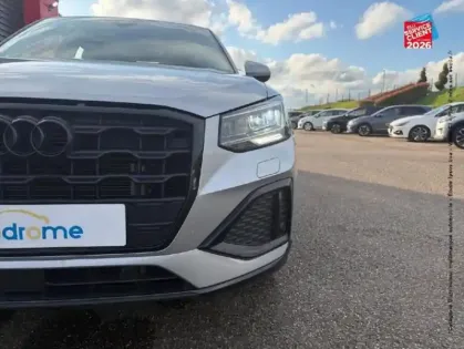 Photo 12 Audi Q2  35 TFSI 150ch Advanced S tronic 7  Siege chauf Camera