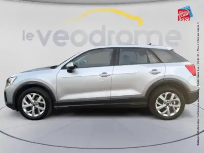 Photo 8 Audi Q2  35 TFSI 150ch Advanced S tronic 7  Siege chauf Camera