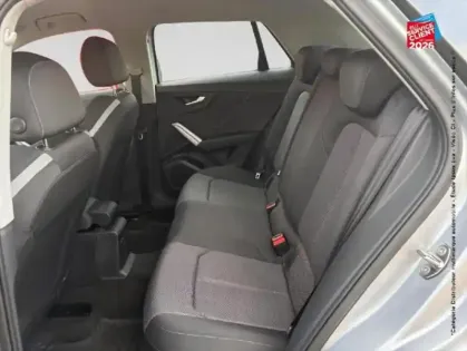 Photo 10 Audi Q2  35 TFSI 150ch Advanced S tronic 7  Siege chauf Camera