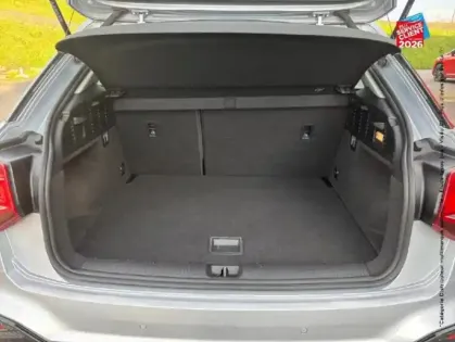 Photo 13 Audi Q2  35 TFSI 150ch Advanced S tronic 7  Siege chauf Camera