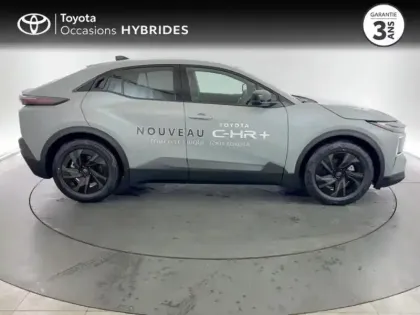 Photo 5 Toyota C-HR + 224ch 77kWh Design Grande Autonomie