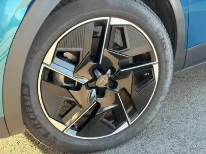 Photo 9 Peugeot 408  PHEV 225ch GT e-EAT8