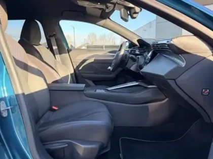 Photo 10 Peugeot 408  PHEV 225ch GT e-EAT8