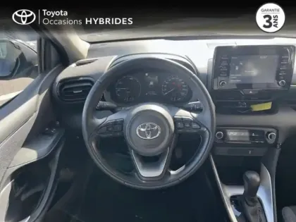 Photo 8 Toyota Yaris  116h Dynamic 5p MY22