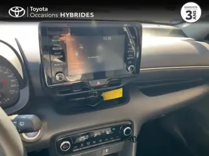 Photo 14 Toyota Yaris  116h Dynamic 5p MY22