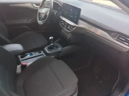 Photo 10 Ford Focus  1.0 EcoBoost mHEV 125ch Titanium X Business