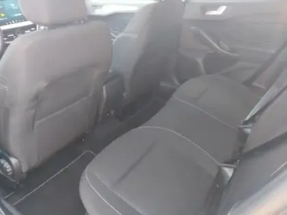 Photo 11 Ford Focus  1.0 EcoBoost mHEV 125ch Titanium X Business