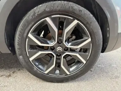 Photo 7 Citroën C4 Gén. III Ph1 Shine 5