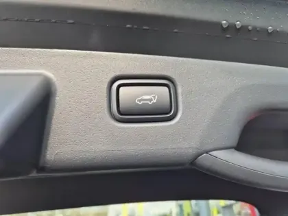 Photo 12 Kia Niro  1.6 GDi 138ch HEV Premium DCT6