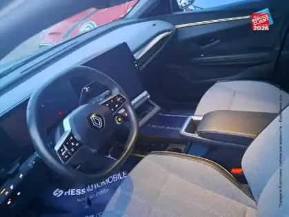 Photo 29 Renault Megane Gén. V (BCB) Ph1 Techno 5