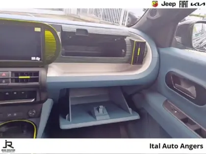 Photo 12 Fiat Panda Grande  1.2 Hybrid Turbo 110ch Icône eDCT6