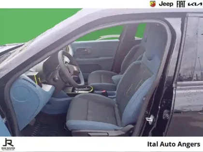 Photo 8 Fiat Panda Grande  1.2 Hybrid Turbo 110ch Icône eDCT6