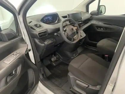 Photo 12 Peugeot Partner  XL BlueHDi 130ch S&S Cabine Approfondie EAT8