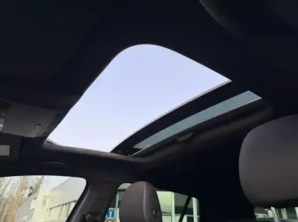 Photo 13 Volkswagen Golf  1.4 TSI 204ch Hybride Rechargeable GTE DSG6 Euro6d-T 5p 8cv