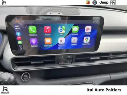 Photo 14 Jeep Avenger  1.2 Turbo T3 145ch MHEV Upland BVR6 4xe