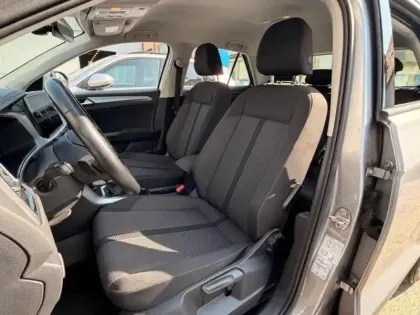 Photo 12 Volkswagen T-roc Gén. I Ph2 Life Plus 5