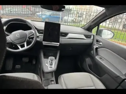 Photo 8 Renault Symbioz  1.6 E-Tech full hybrid 145ch Techno