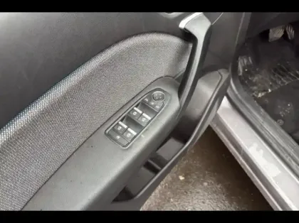 Photo 14 Renault Symbioz  1.6 E-Tech full hybrid 145ch Techno