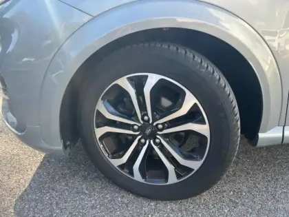 Photo 10 Ford Puma  1.0 Flexifuel 125ch S&S mHEV ST-Line