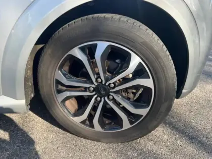 Photo 8 Ford Puma  1.0 Flexifuel 125ch S&S mHEV ST-Line