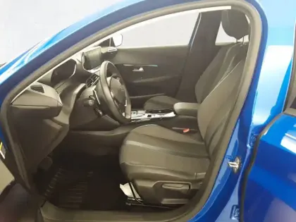 Photo 52 Peugeot 208  PureTech 100 S&S EAT8