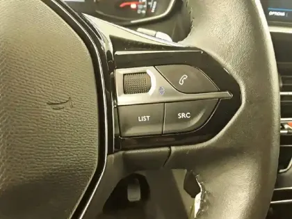 Photo 18 Peugeot 208 Gén. II Ph1 NG Allure 5