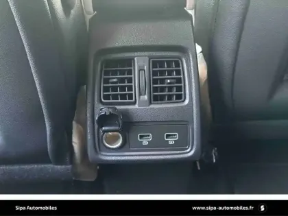 Photo 42 Renault Captur  Blue dCi 115 EDC