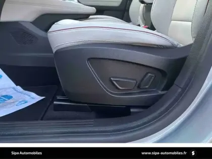 Photo 35 Renault Captur  Blue dCi 115 EDC