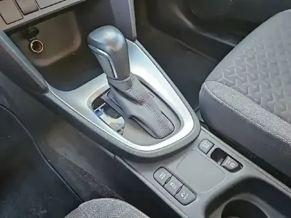 Photo 35 Toyota Yaris  Cross Hybride 116h 2WD