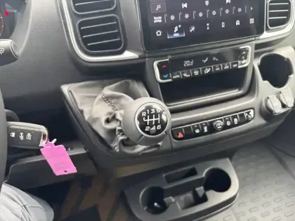 Photo 36 Peugeot Boxer  FGN TOLE 3.3 T L2H2 140 S&S BVM6