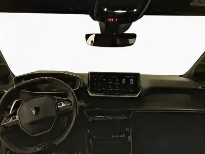 Photo 28 Peugeot 208  Hybrid 136 e-DCS6