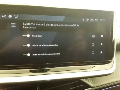 Photo 39 Peugeot 208  Hybrid 136 e-DCS6