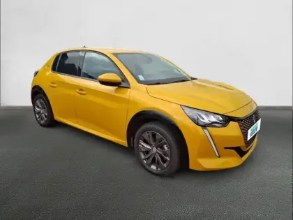 Photo 31 Peugeot 208 Gén. II Ph1 NG Allure Business 5