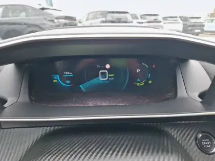 Photo 9 Peugeot 208  Electrique 50 kWh 136ch
