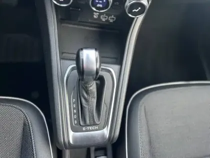 Photo 27 Renault Captur  E-Tech 145 - 21