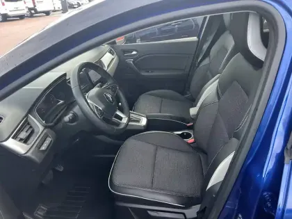 Photo 16 Renault Captur  E-Tech 145 - 21