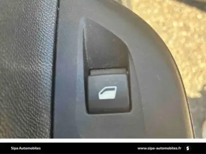 Photo 32 Opel Corsa Gén. VI Ph1 Edition 5