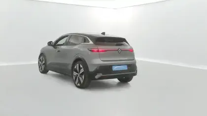 Photo 11 Renault Megane Gén. V (BCB) Ph1 Iconic 5