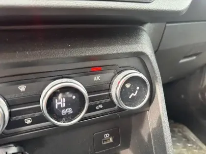 Photo 29 Dacia Sandero  TCe 90