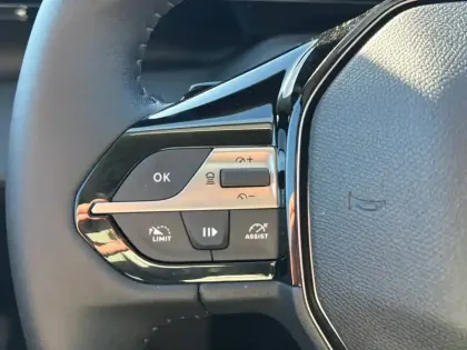 Photo 17 Peugeot 308  Hybrid 145 e-DCS6