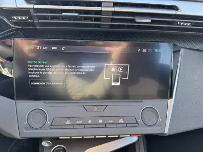 Photo 14 Peugeot 308  Hybrid 145 e-DCS6